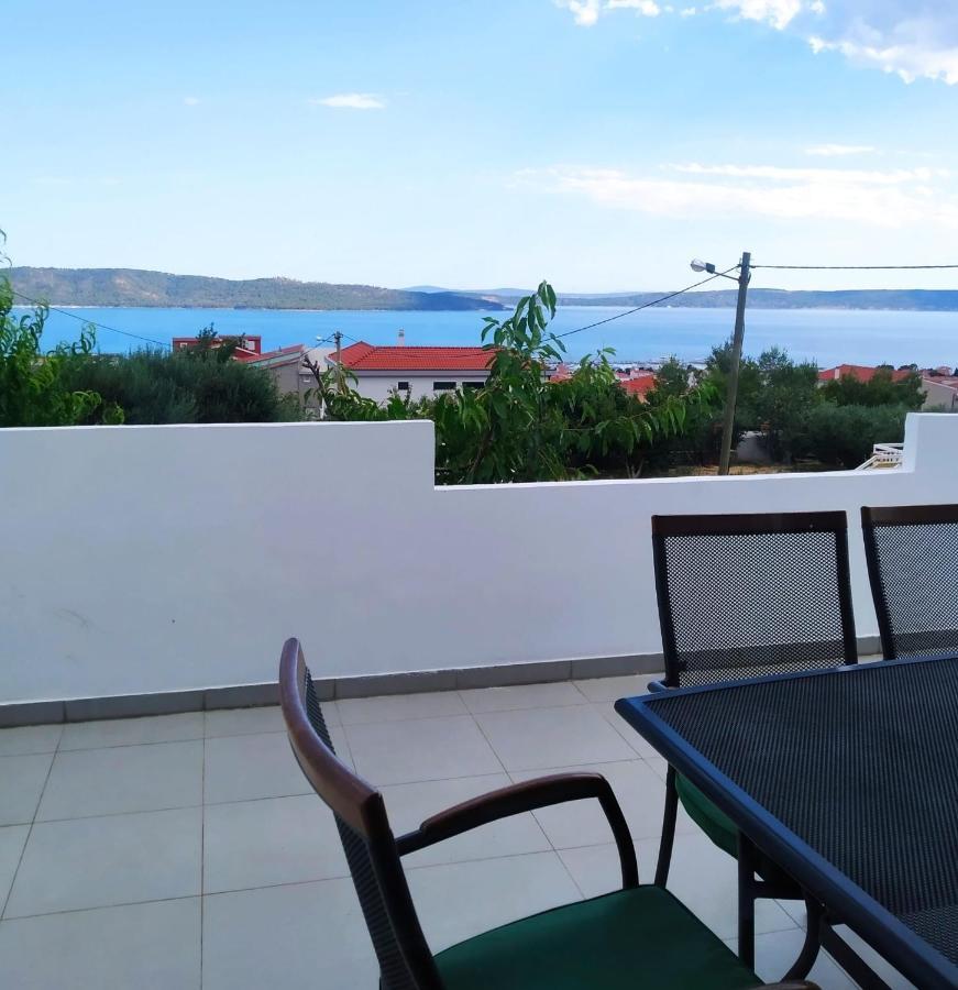 شقة Apartman Mila Kaštela المظهر الخارجي الصورة